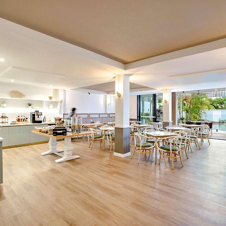 Mercure Cairns Exterior foto